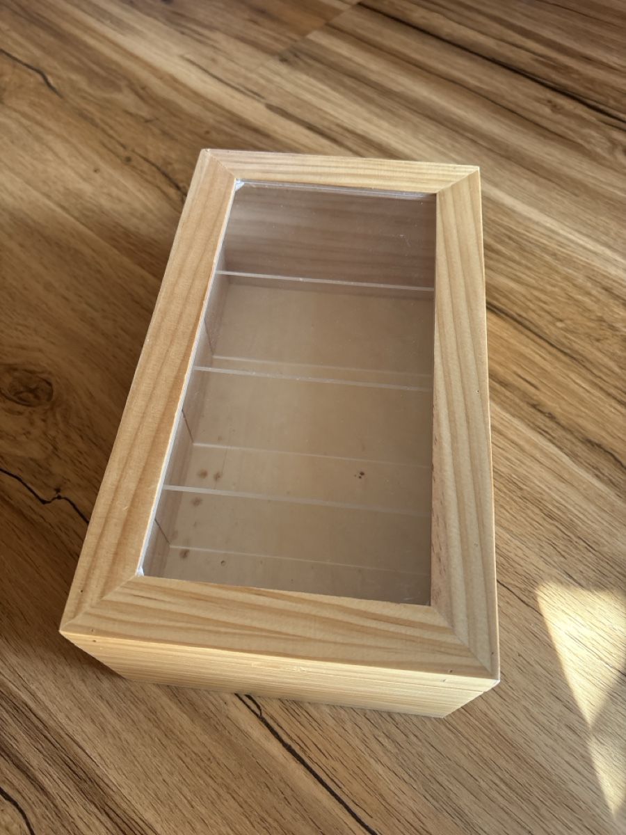 Portagioie: Holzbox mit Glasdeckel und 6 Fächern neu – Usato da Lobsigen venduto da Muus5