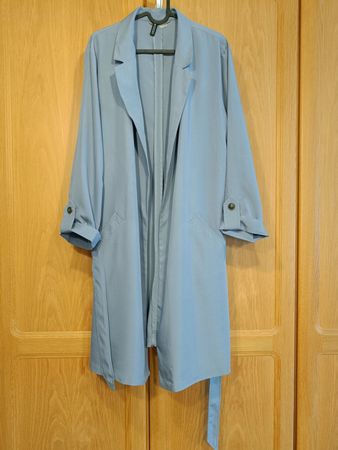 H&M leichter blauer Mantel Gr. L – luftig & dünn