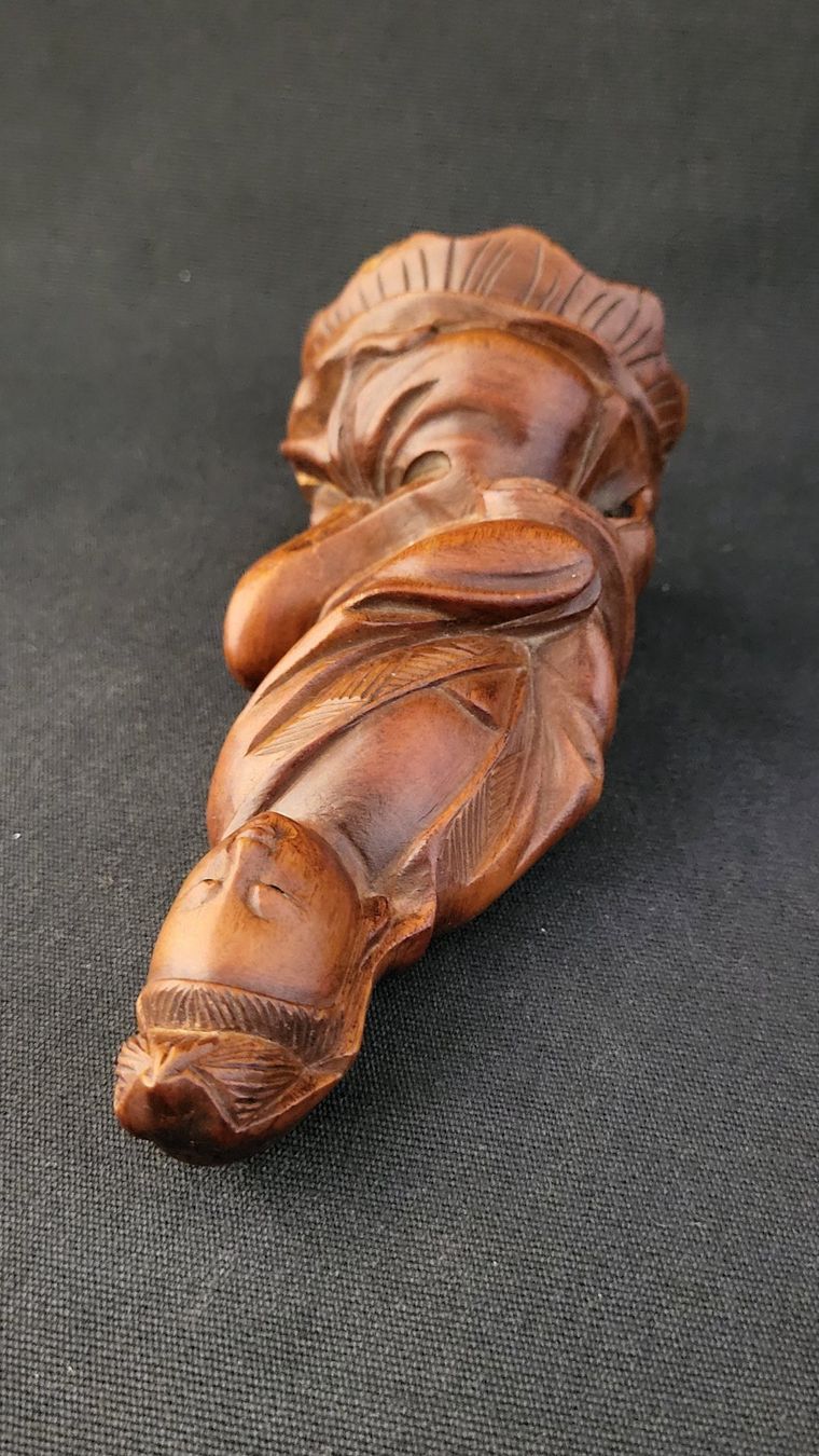Figuren: Holzfigur handgeschnitzt, Asien – Gebraucht aus Basel von spinne02 6