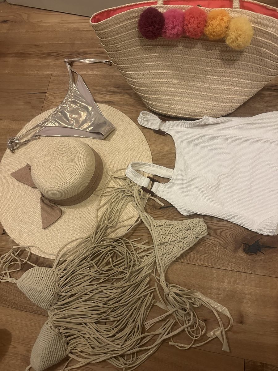 Badekleider & Bikinis: Zara Badekleid – Gebraucht aus Rudolfstetten von Laramalna 1