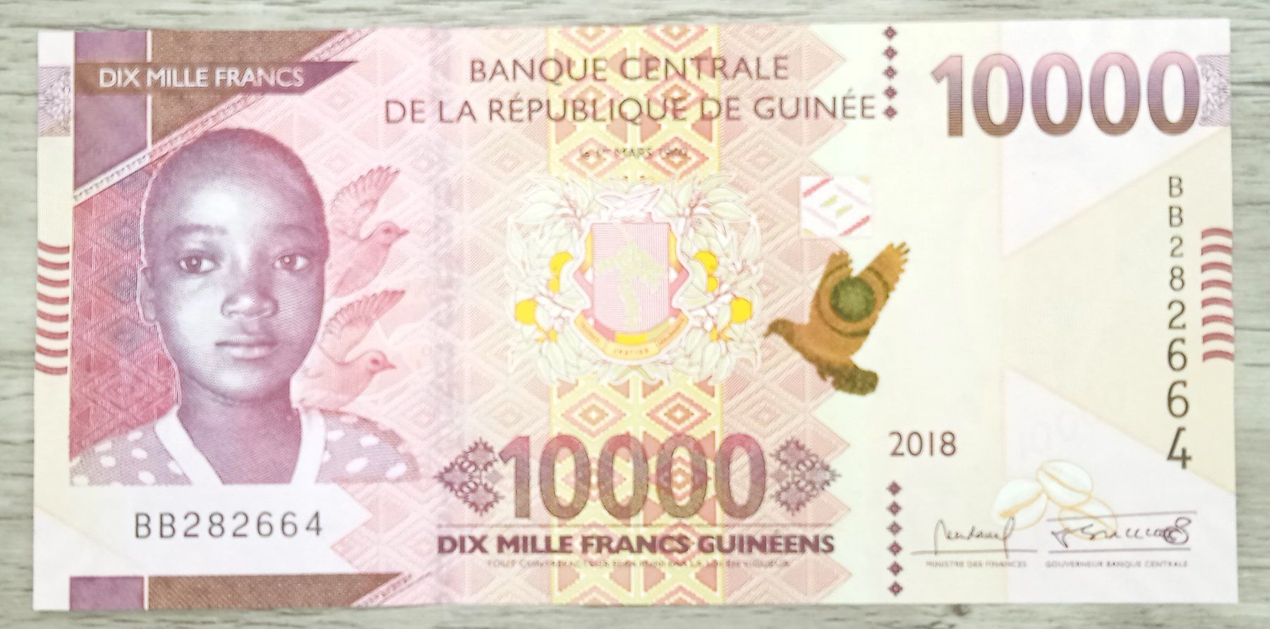 Banconote: Guinée 10000 Francs UNC – Nuovo (secondo la descrizione) da Cousset venduto da Patricio77