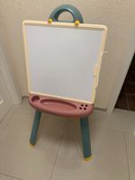 Kinderschminkstaffelei mit Tafel und weisser Seite, gebrauch