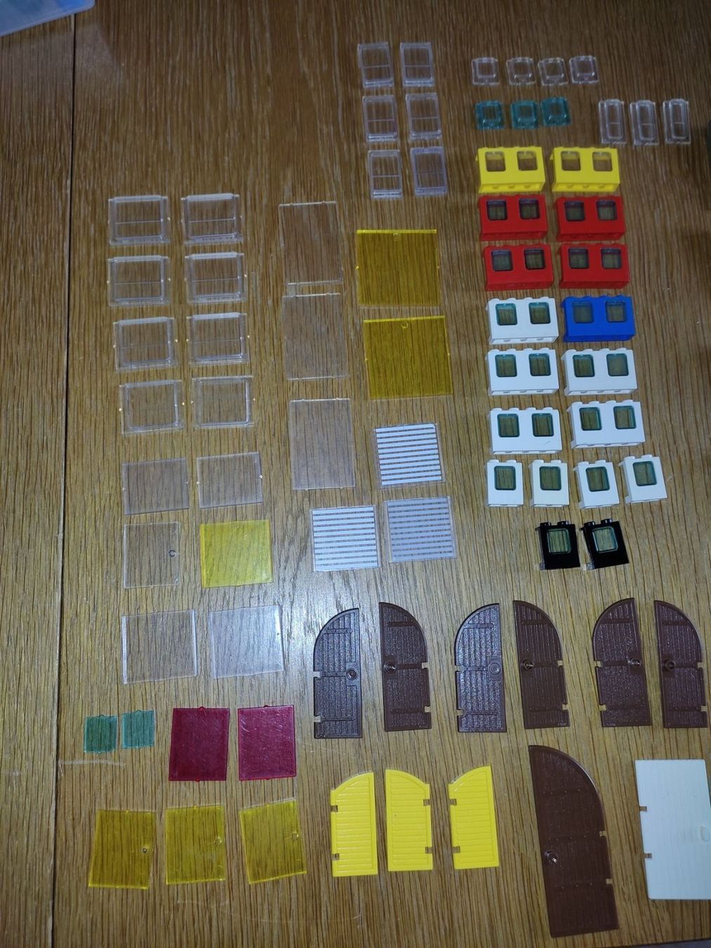 Lego Kit di costruzioni: Lego : Window, Glas, door, window train – Usato da Montricher venduto da Babou72 5