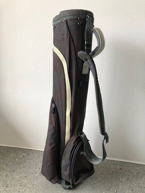 Mazze & Set: Golfbag Puma - neuwertig – Nuovo (secondo la descrizione) da Utzigen venduto da Crisbo 1