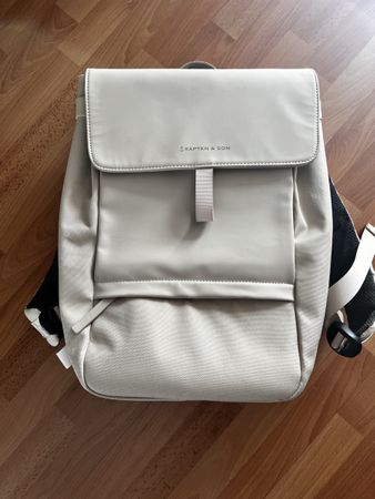Rucksack Kapten and Son beige in gutem Zustand
