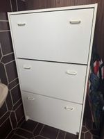 Schuhschrank weiss 3 Fächer 70 x 126 cm gebrauchter Zustand