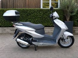 Roller Honda Dylan SES 125
