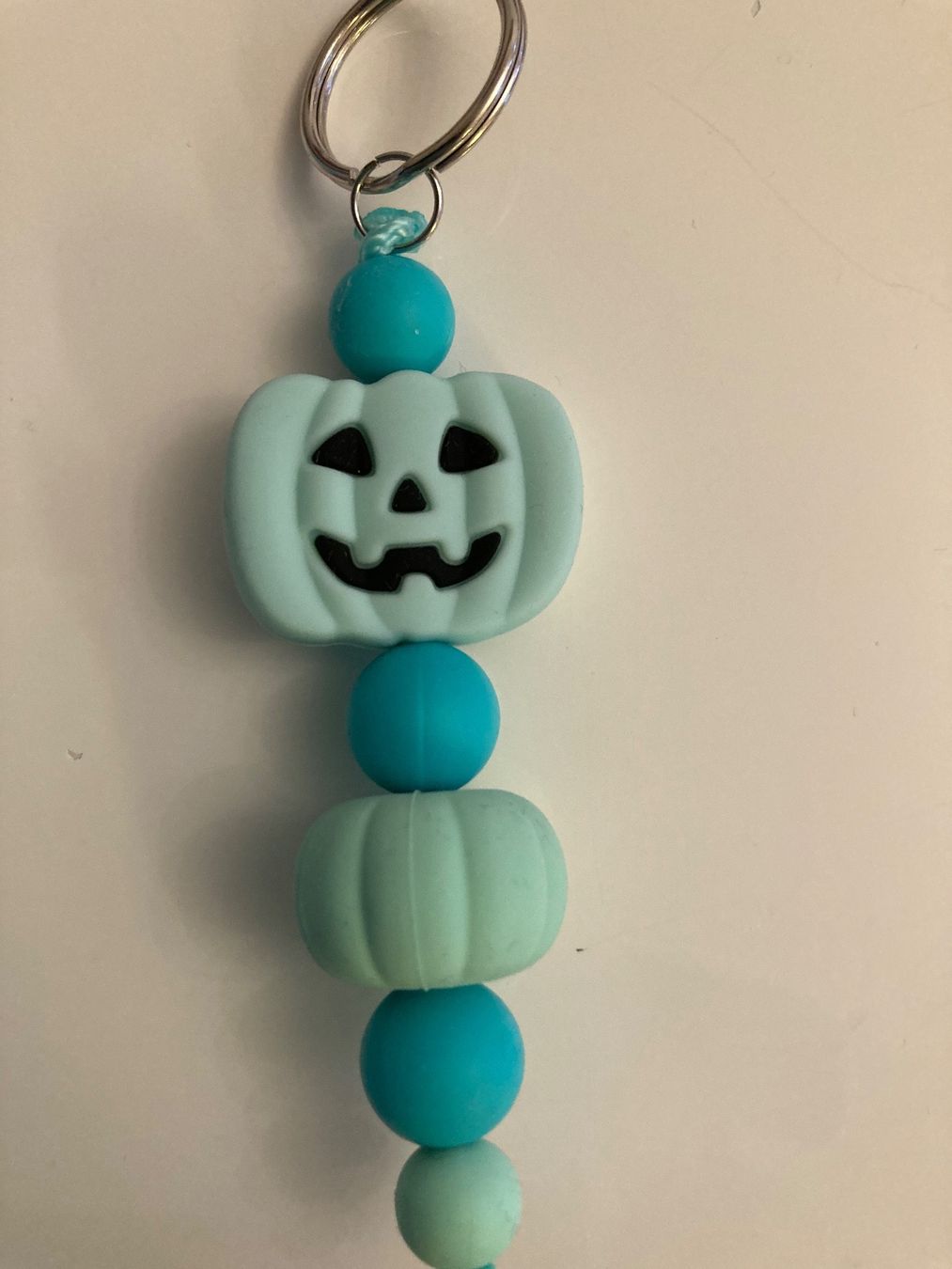 Portachiavi: Schlüsselanhänger Halloween mint – Nuovo (secondo la descrizione) da Emmenbrücke venduto da JJ_89 1