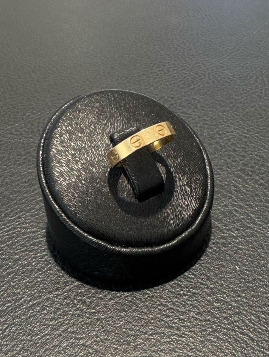 Cartier Anelli: Cartier Love Ring Yellow Gold 49 – Usato da Neuchatel venduto da Mia_G 1