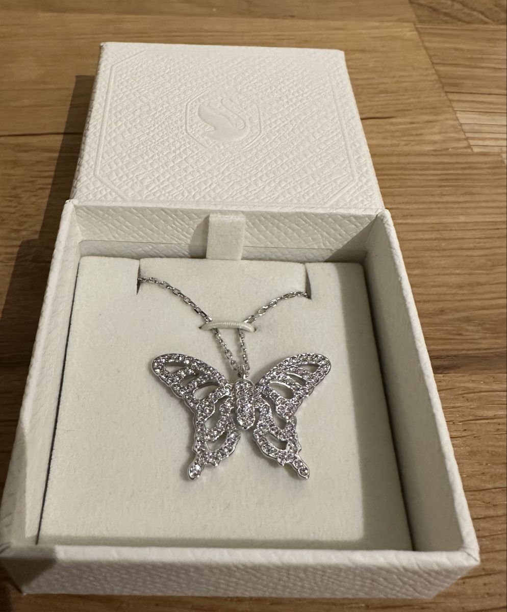 Swarovski Ketten: Swarovski Kette Neu – Neu und originalverpackt aus Gerlafingen von Uragano