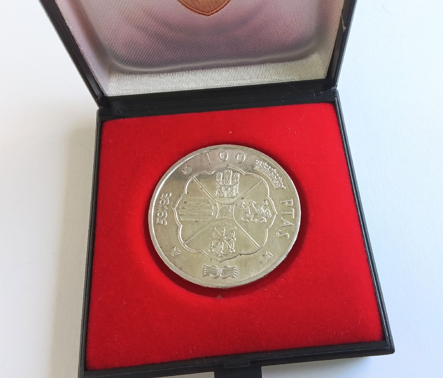 Tutti le monete: 100 Pesetas Franco 1966 / 66 – Usato da Feldbach venduto da carlotta111 1