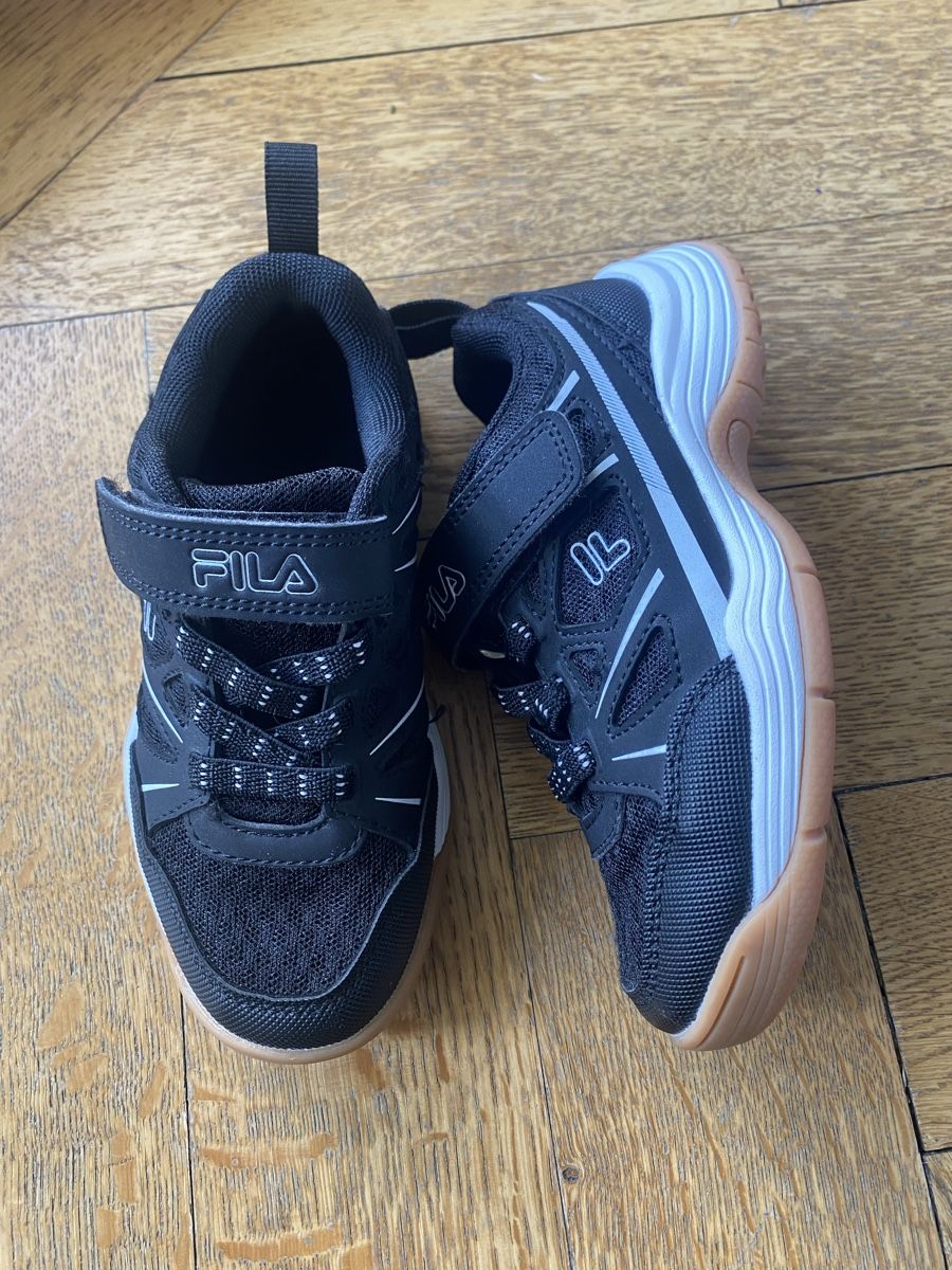 Fila Scarpe per ragazzi: Hallenschuh Grösse 28 – Nuovo (secondo la descrizione) da Bern venduto da Violettaline 1