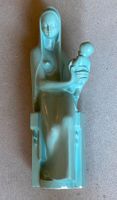 schöne Madonna, hellblau, Handarbeit aus Ton