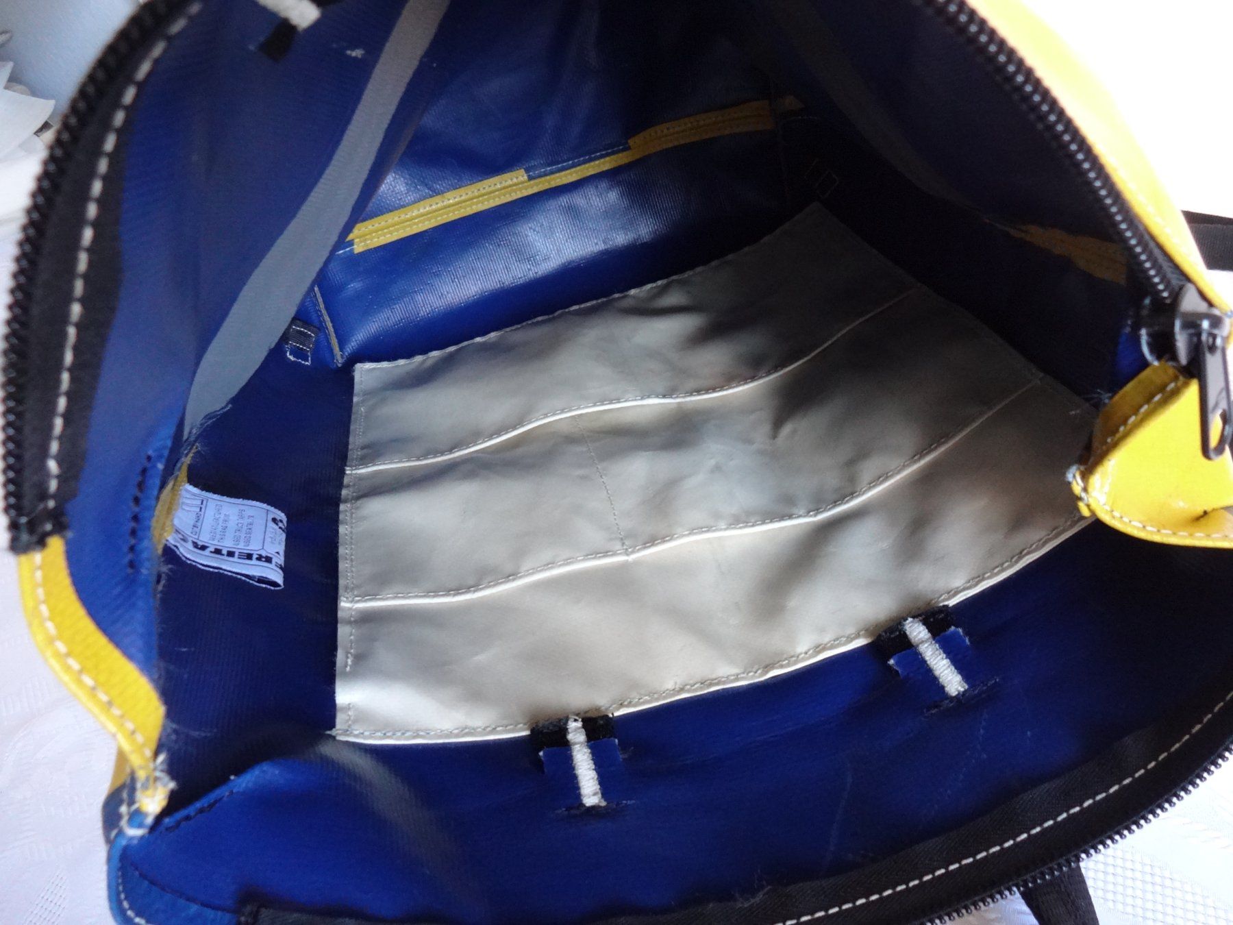 Freitag Zaini: "" FREITAG ""Rucksack – Usato da Frauenfeld venduto da Riaa 5