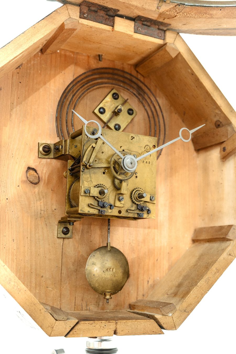 Orologi da terra & Orologi da parete: Skeleton Oeil de Boeuf Wall Clock from the XIX Century – Usato da Vevey venduto da Vintage_Analog_Goods 7