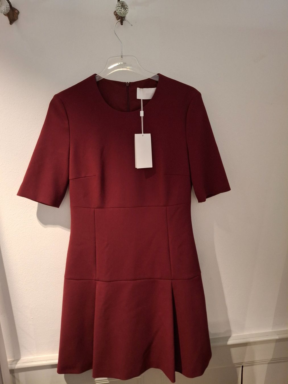 Vestiti: Hugo Boss Kleid – Nuovo e nell'imballaggio originale da Oberhofen am Thunersee venduto da katka99