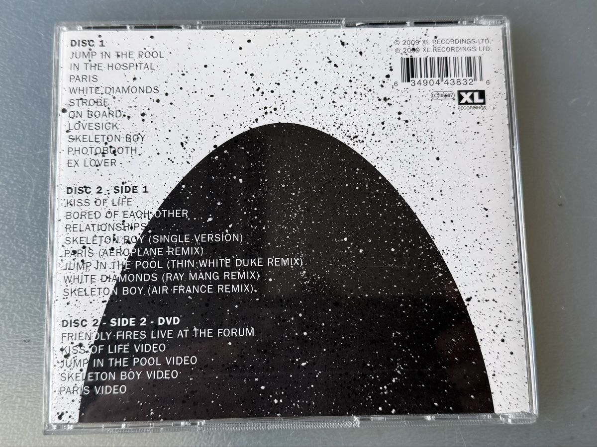 CD: Friendly Fires - Album + Live DVD - Special Edition – Usato da Oberried Brienz venduto da Chyara 3