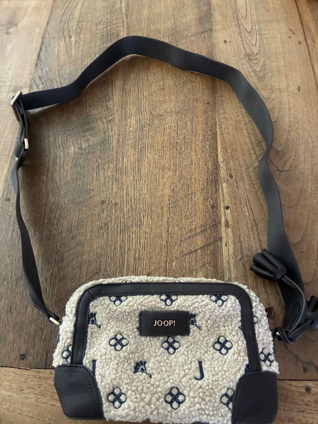 Joop Borse da donna: Kleine Tasche Joop – Usato da Lachen SZ venduto da hds_j5jx 1