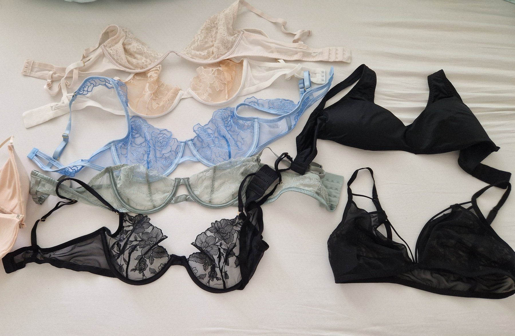 Sonstige Unterwäsche: Neuer BH mit Spitze, Grösse 85B, Beige, Sommer – Neu und originalverpackt aus Erlinsbach SO von ULIKH 1