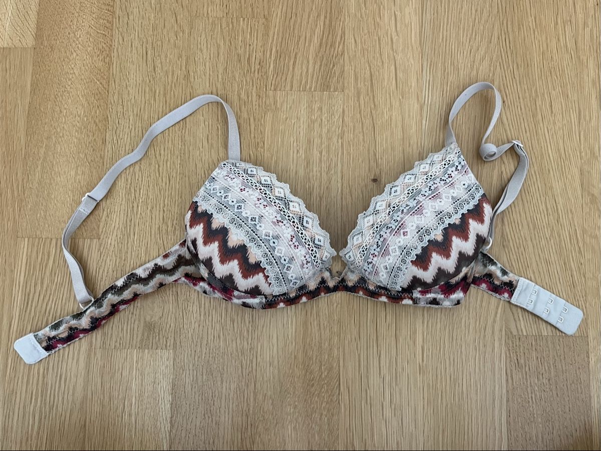 H&M Altra biancheria intima: Soutien gorge zèbre  – Usato da Neuchâtel venduto da Ariane_vn00