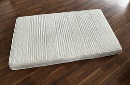 Matratze 120x200