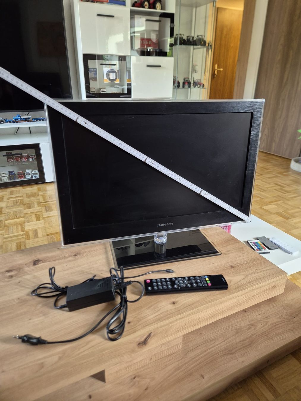 Televisori: Thomson TV 26 Zoll – Usato da Eptingen venduto da sve_h6py 1