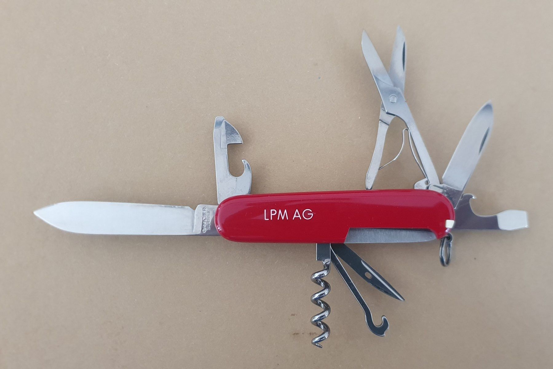 Victorinox Coltelli tascabile: 8 Victorinox Sackmesser mit Logo – Nuovo (secondo la descrizione) da Härkingen venduto da MarianneSi 3