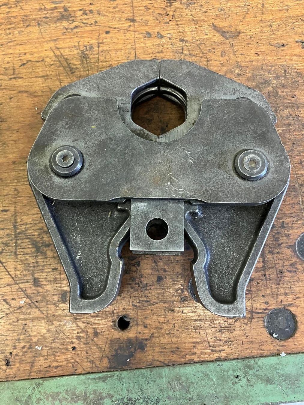 Tous les outils: Pressbacke 42 – D'occasion à Pfäffikon SZ par Lampi_Adri
