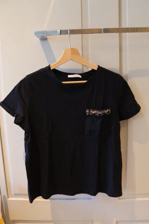 Schwarzes ZARA T-Shirt mit Tasche