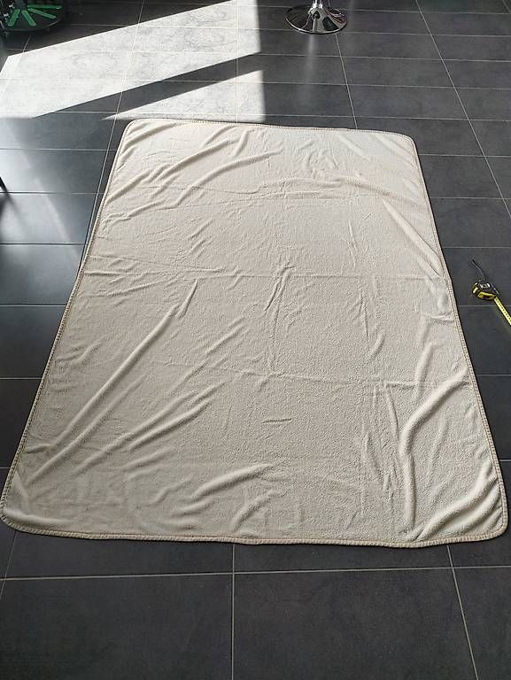 Coperte: Beige Flauschdecke ca. 145x195cm – Usato da Nänikon venduto da Manta87 2