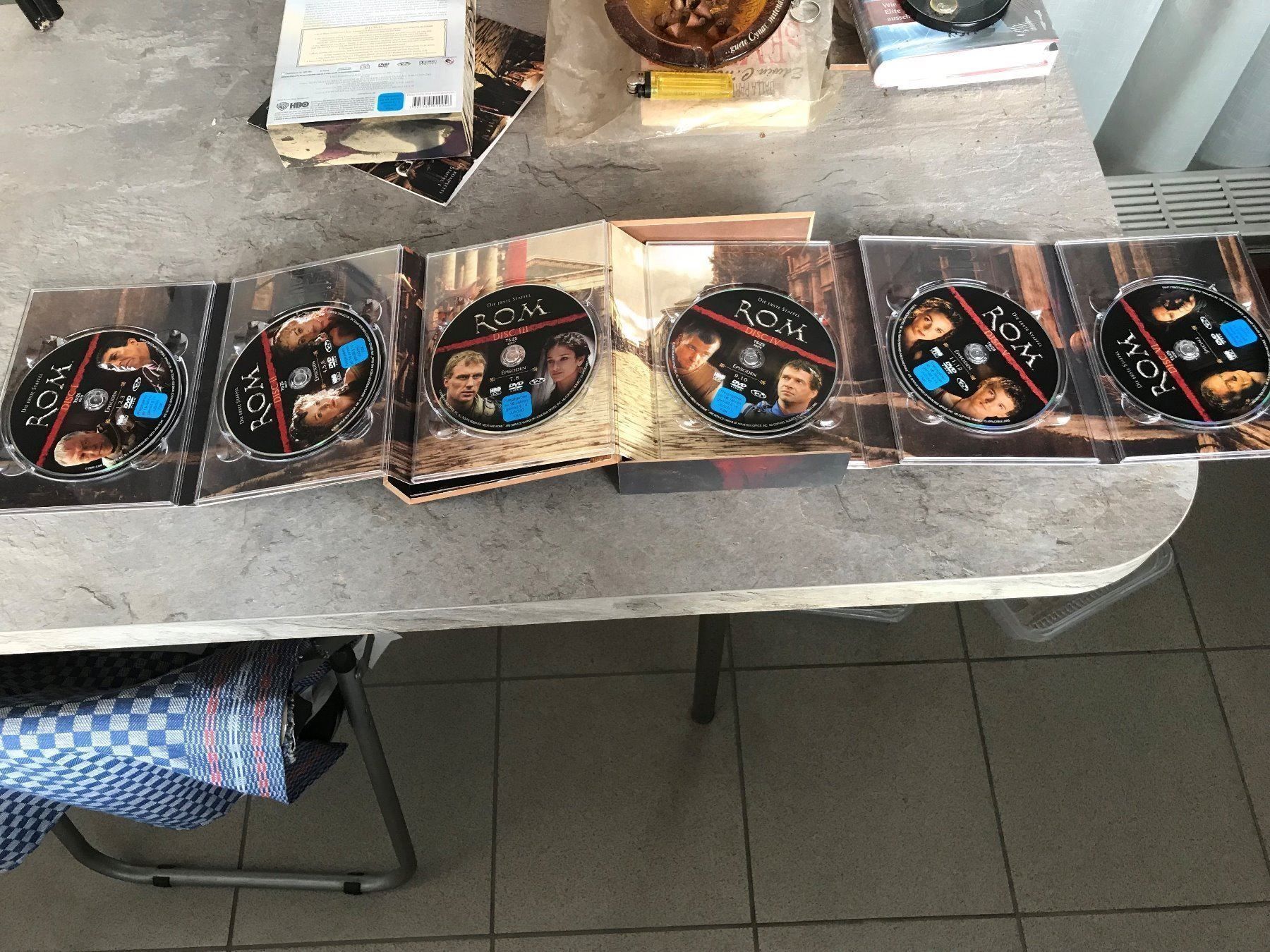 Tutti i DVDs: Rom I & 2 Staffel 99 Stunden Spieldauer – Nuovo (secondo la descrizione) da Arisdorf venduto da comestibles 4