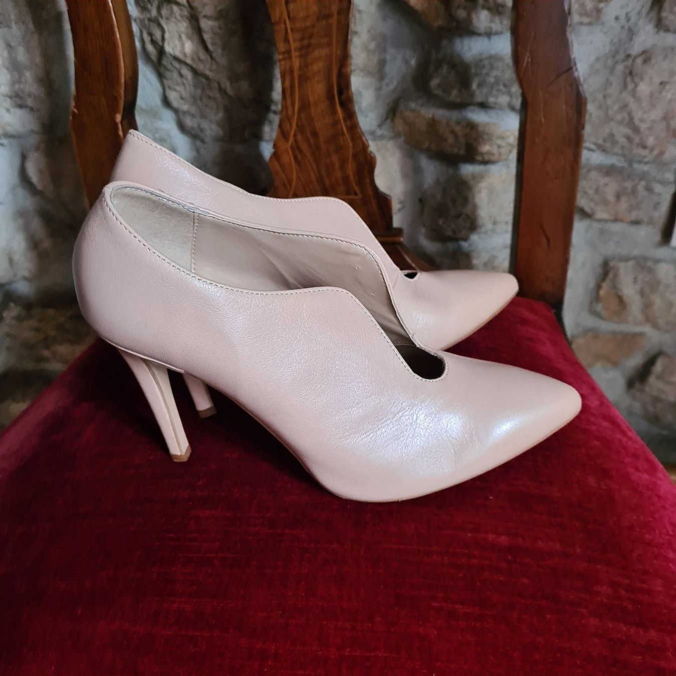 Scarpe da donna: Chaussure en cuir Neu Bata – Nuovo (secondo la descrizione) da Fribourg venduto da mal_8zjh 2
