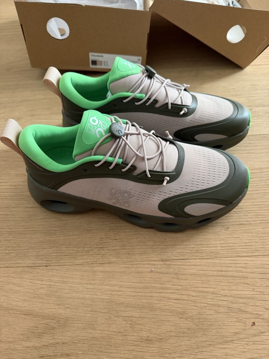 On Damenschuhe: On Running Cloudsolo LOEWE – Neu und originalverpackt aus Zürich von nic_w6z5