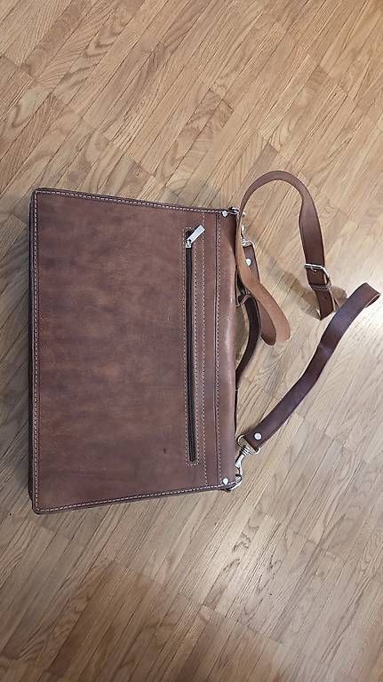 Taschen: Ledertasche – Gebraucht aus Zürich von gvinci 1