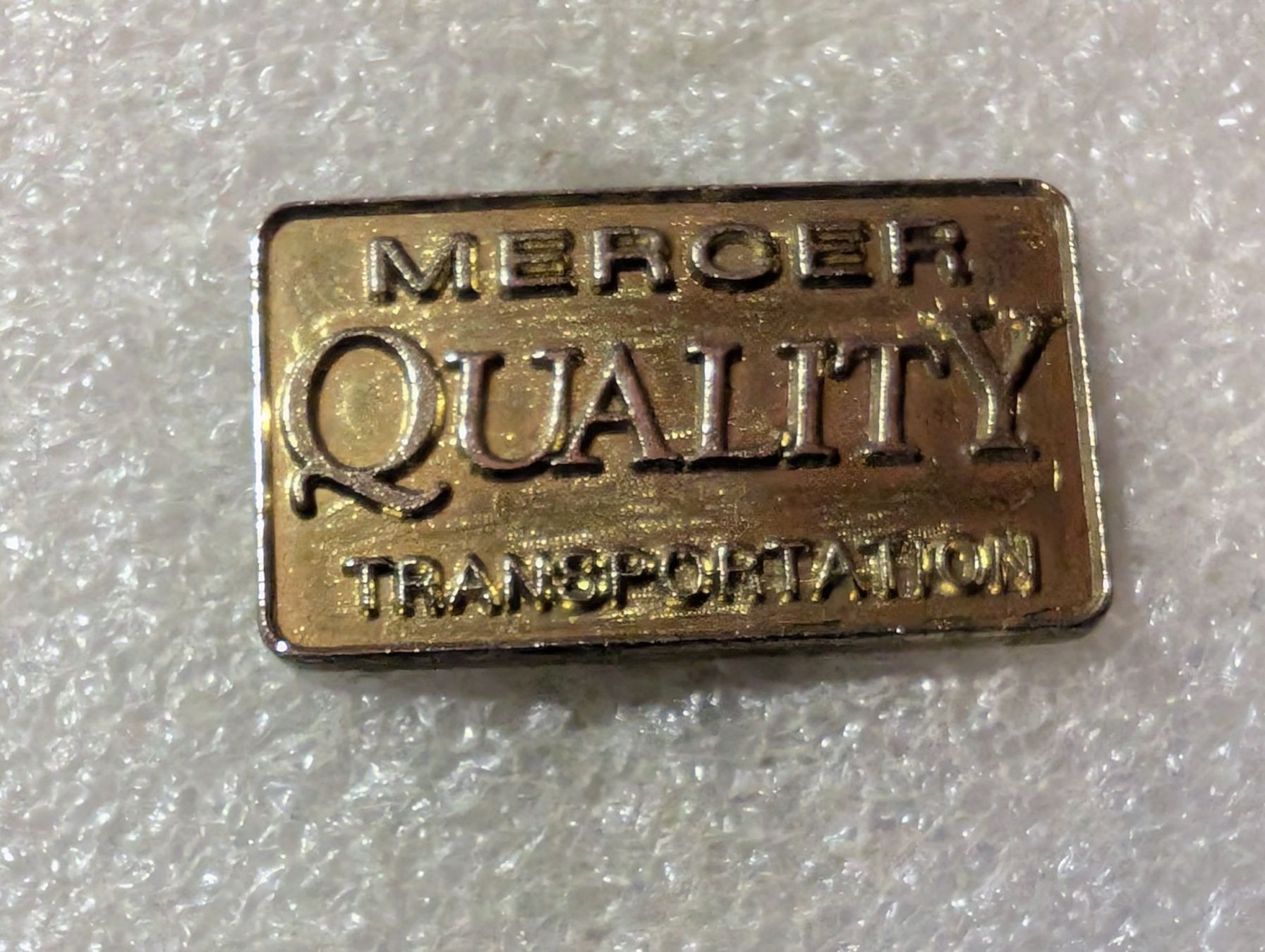 Placchette & Badge: Ansteckpin 85: Mercer Quality – Usato da Oppligen venduto da Pin-Fall-Shop