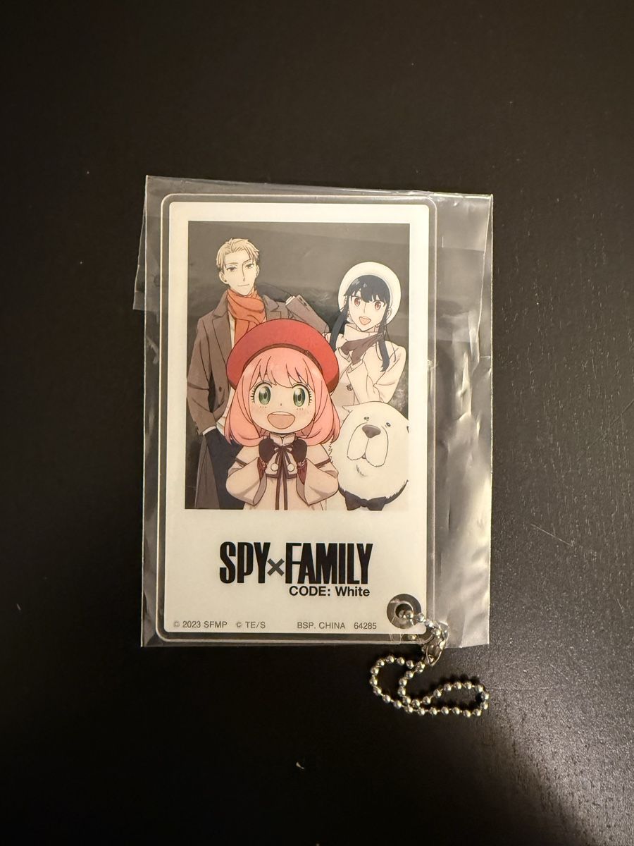 Bandai Statuette: SpyxFamily CODE:White Acrylic Card Charm – Nuovo (secondo la descrizione) da Glattbrugg venduto da LuluIcey 2