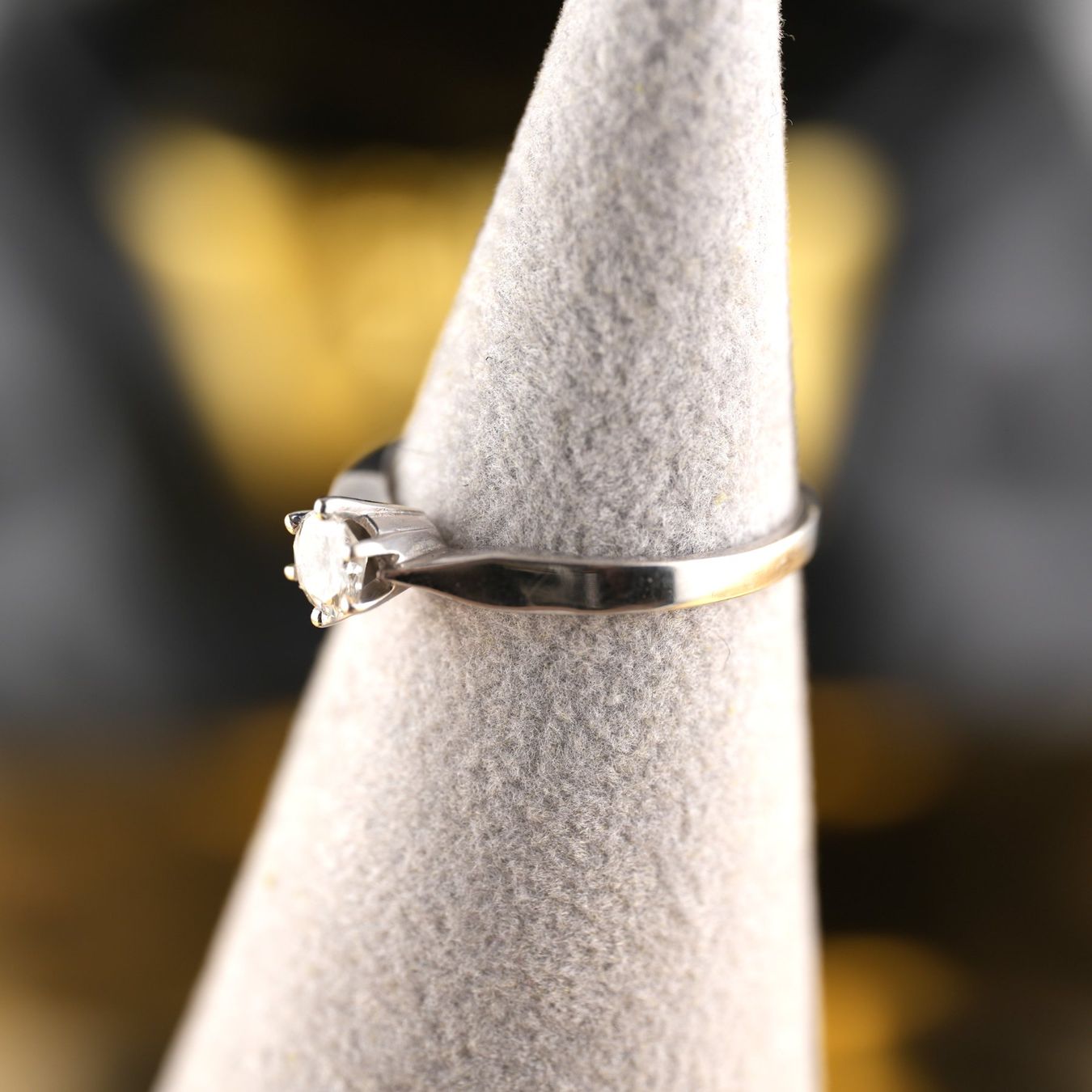 Anelli: Solitärring Weissgold 18K – Usato da Basel venduto da Vip24 2