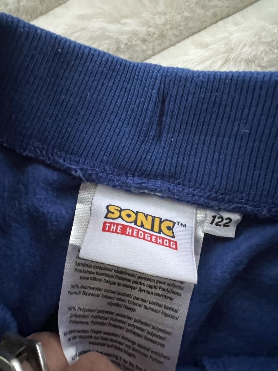 Pantaloni: SONIC TRAINERHOSE NEUWERTIG GR 122 – Usato da Basel venduto da theo-g77 3