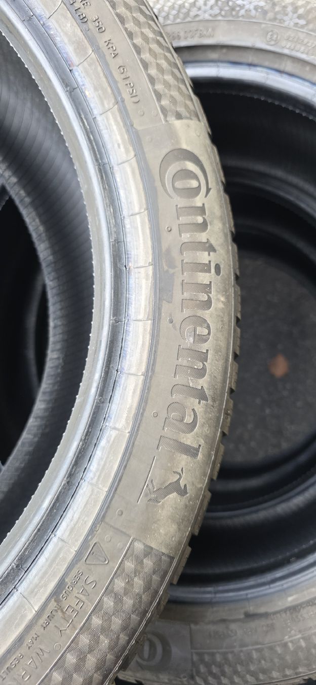Continental Pneumatici & Ruote complete: Winterpneu 235/45/R18 M+S – Usato da herzogenbuchsee venduto da jamma01 3