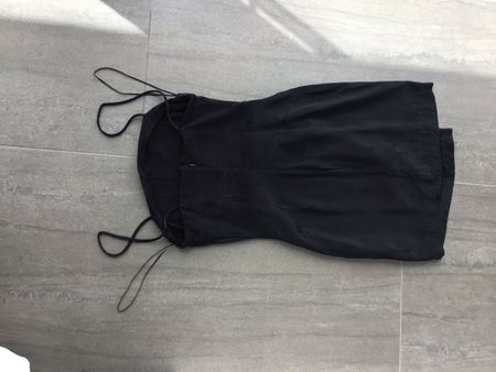 Schickes, kurzes, schwarzes Sommerkleid Xs,Zara
