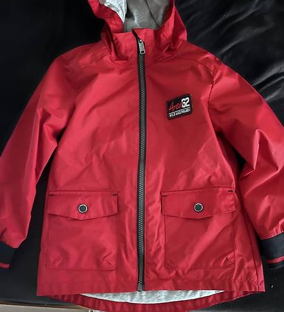 Regenjacke Kinder Gr. 116  NEU & ungetragen