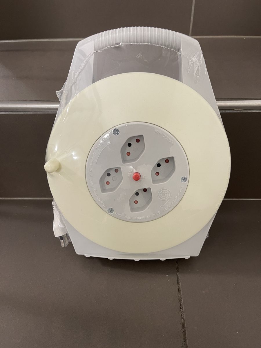 Kabel: Haushaltskabelrolle 10m – Neu (gemäss Beschreibung) aus Schaffhausen von wolker217