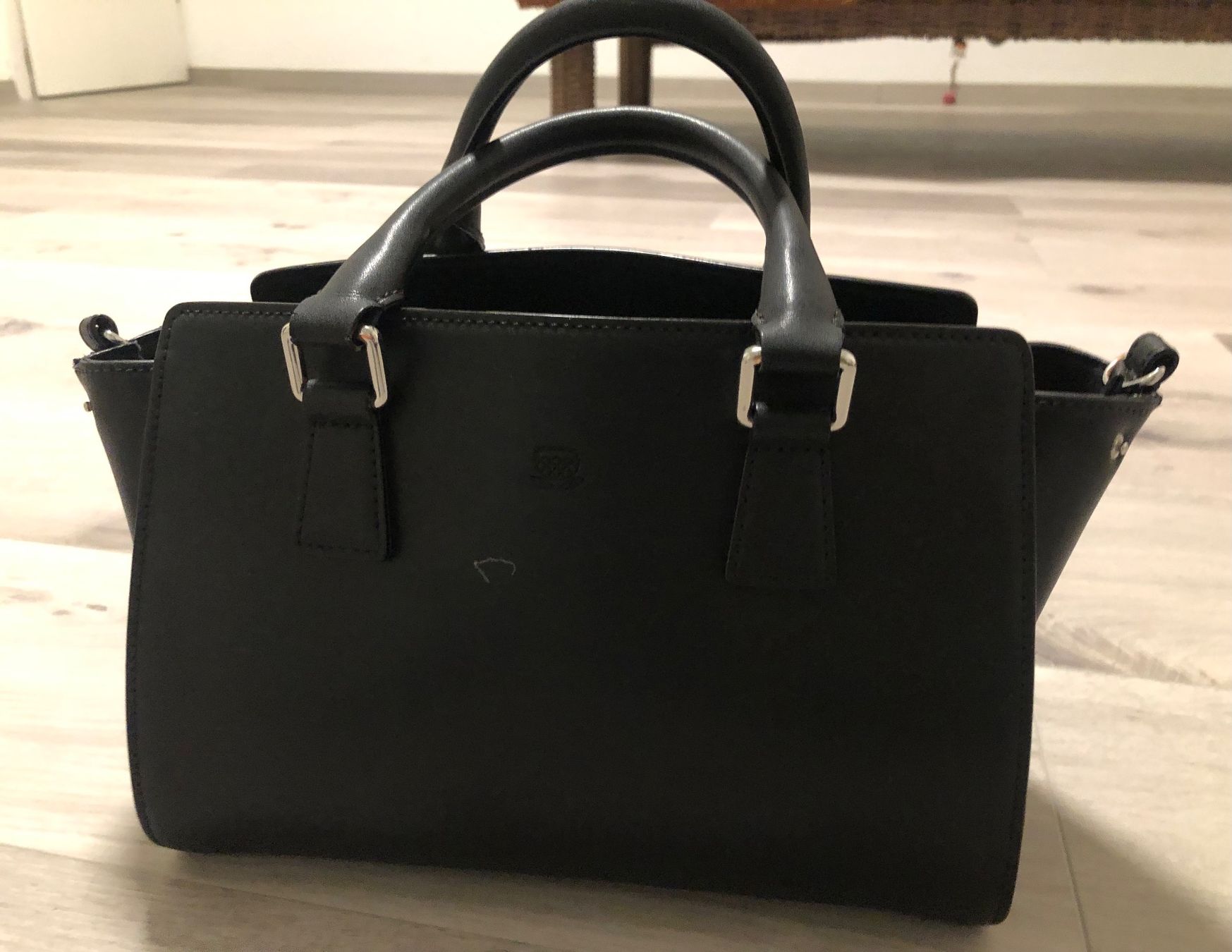 Borse da donna: Tasche Navyboot Handtasche Umhängetasche – Difettoso da Dottikon venduto da 6571