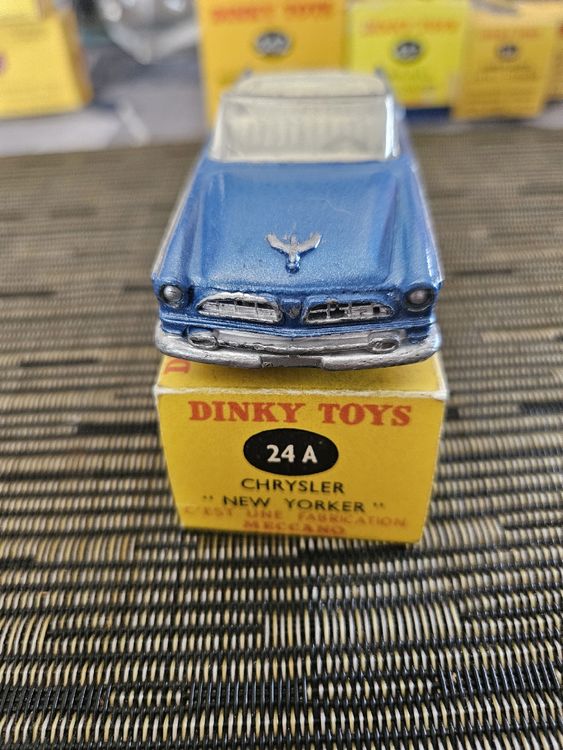 Dinky Toys Car 24 A Chrysler New Yorker Mod. 1955 Yellow with