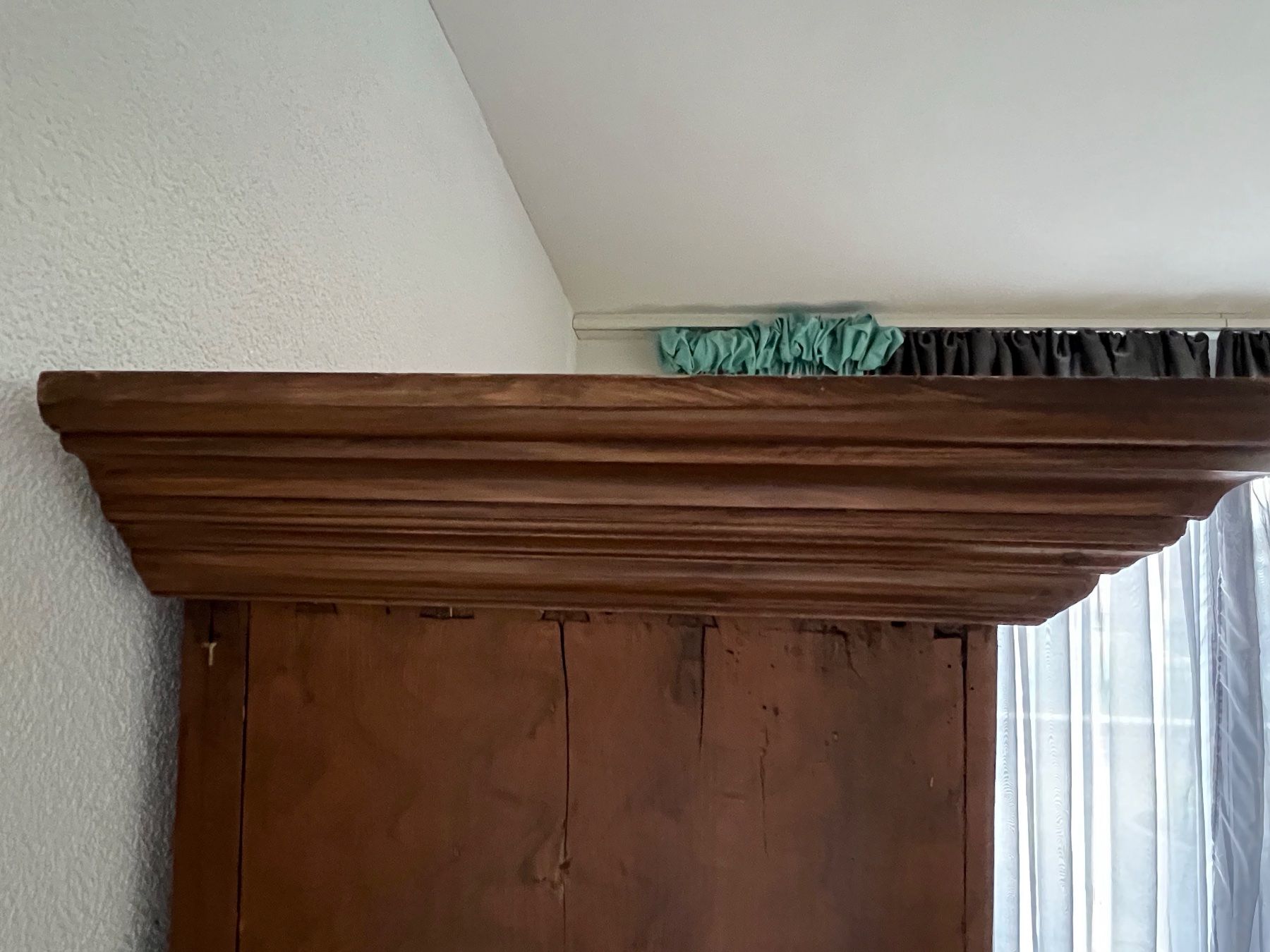 Armadi: Antiker Schrank – Usato da Lengnau venduto da Zhanna110267 4