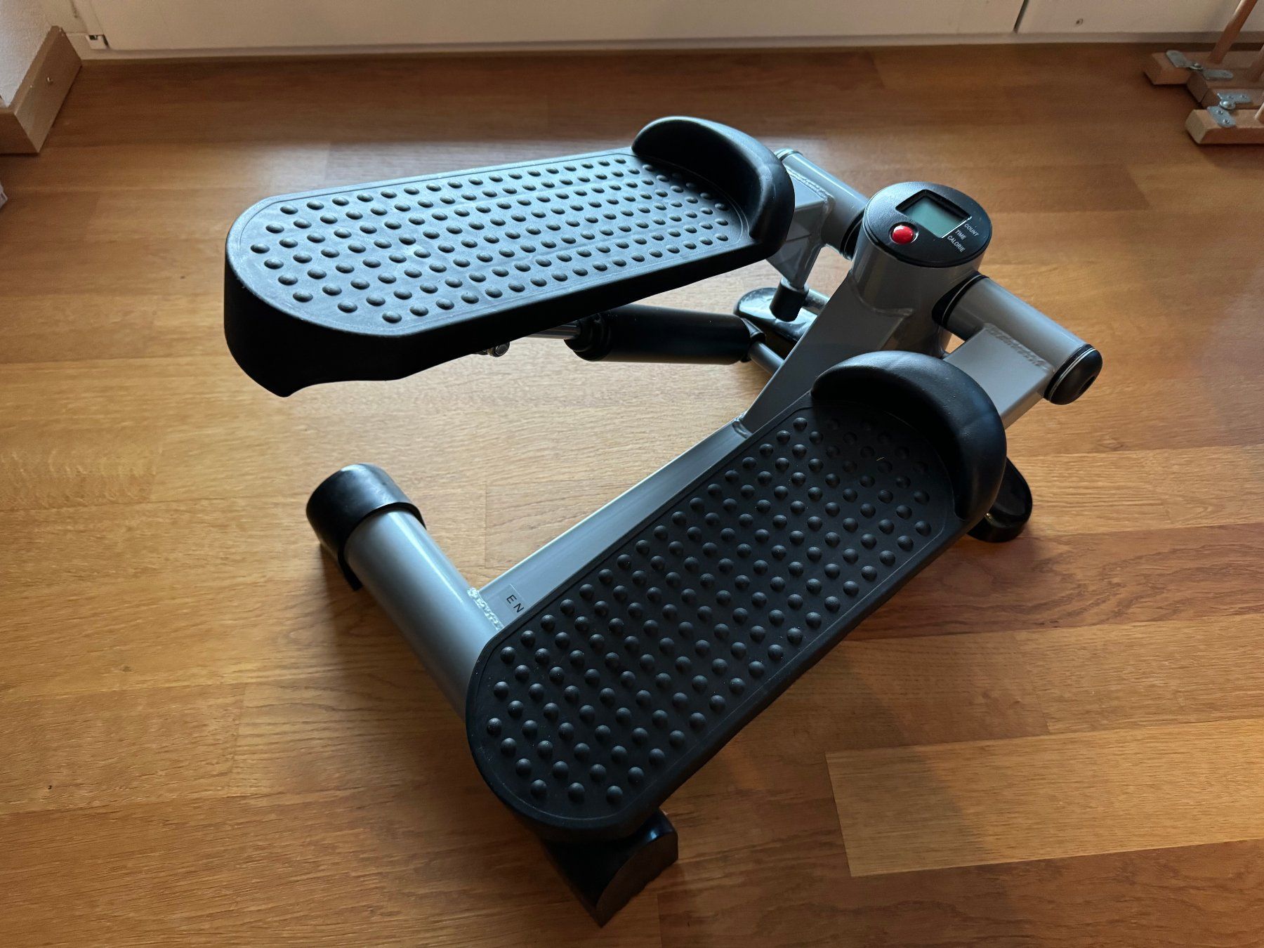 Bodyshape Hometrainer: Mini Stepper grau – Gebraucht aus Rickenbach LU von