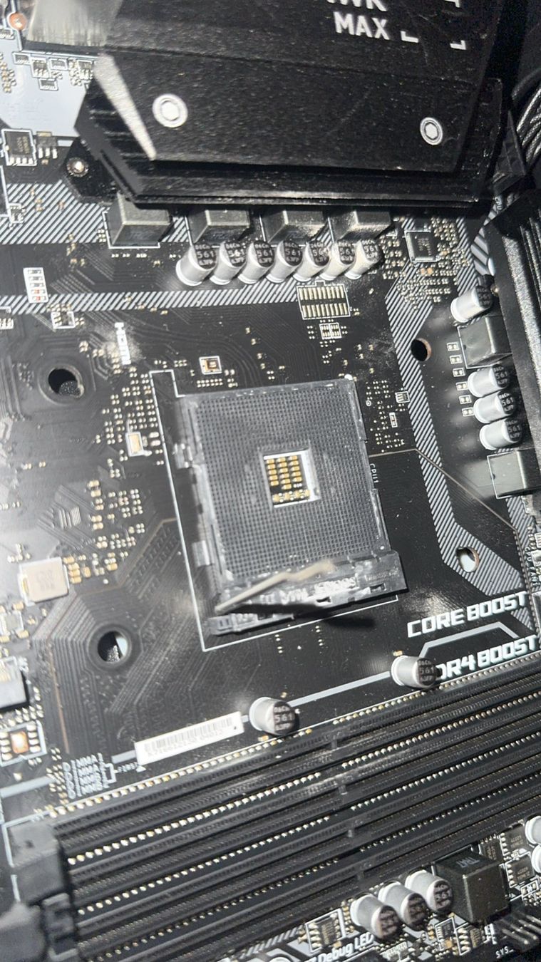 MSI Mainboards: MSI B450 TOMAHAWK MAX – gebraucht / Boot – Defekt aus Uster von jon_vmp7 3