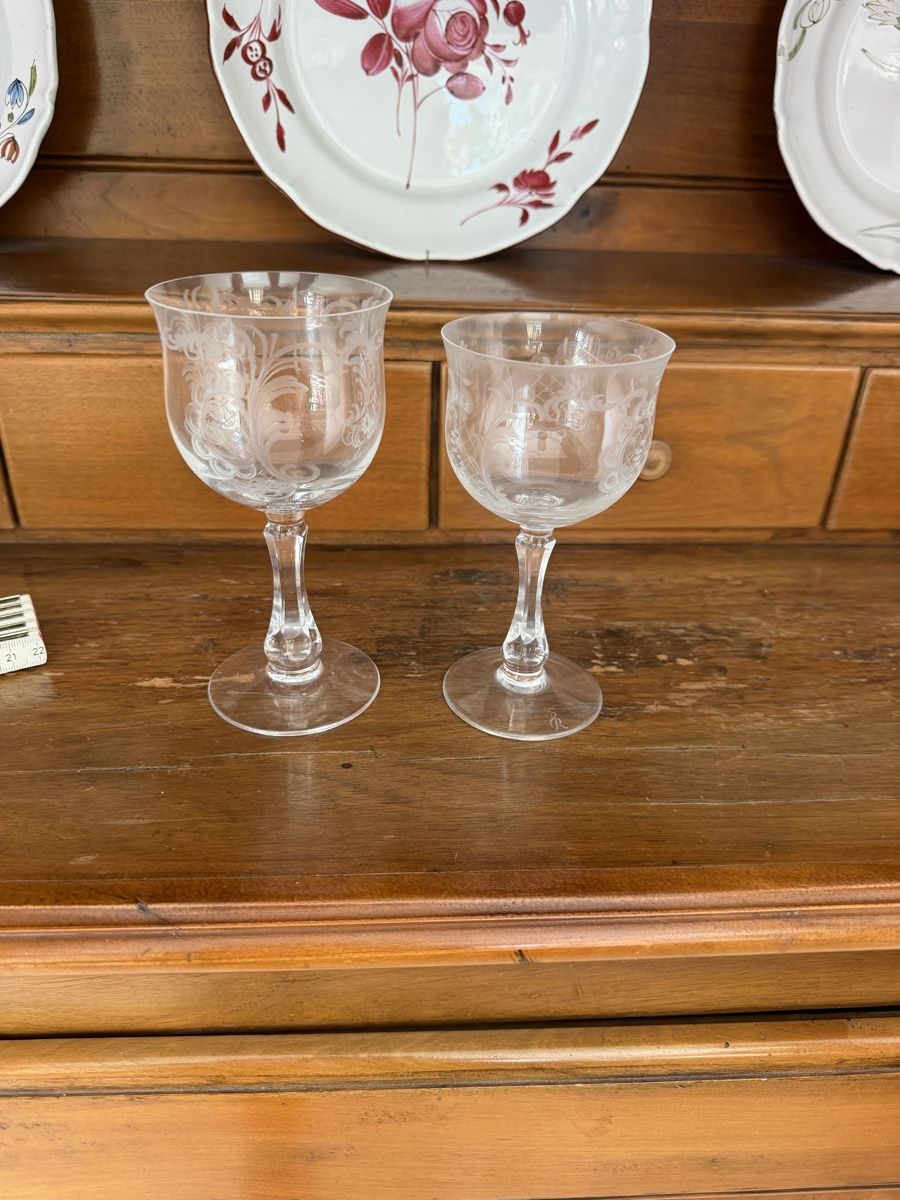 Rosenthal Bicchieri: Vintage Weingläser mit Blütendekor, Rosenthal. – Usato da Zürich venduto da CeFiVu 2