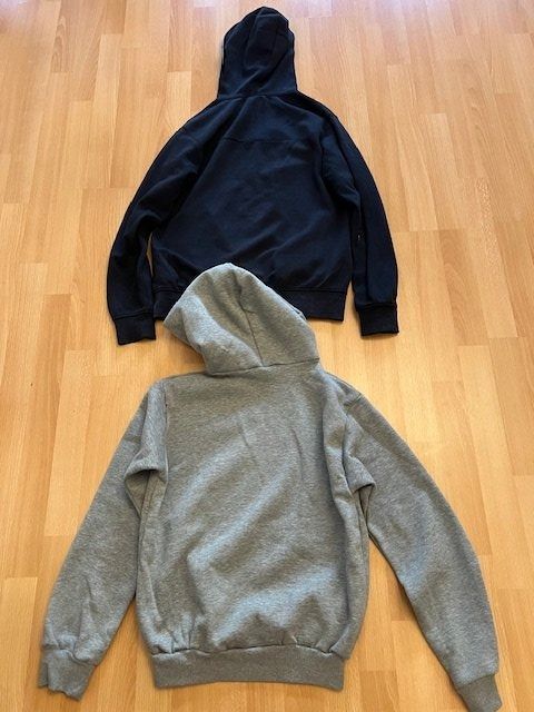 Maglioni & Felpe: 2 Kapuzenpullover Gr.164 – Usato da Wabern venduto da MagdalenaWabern 1