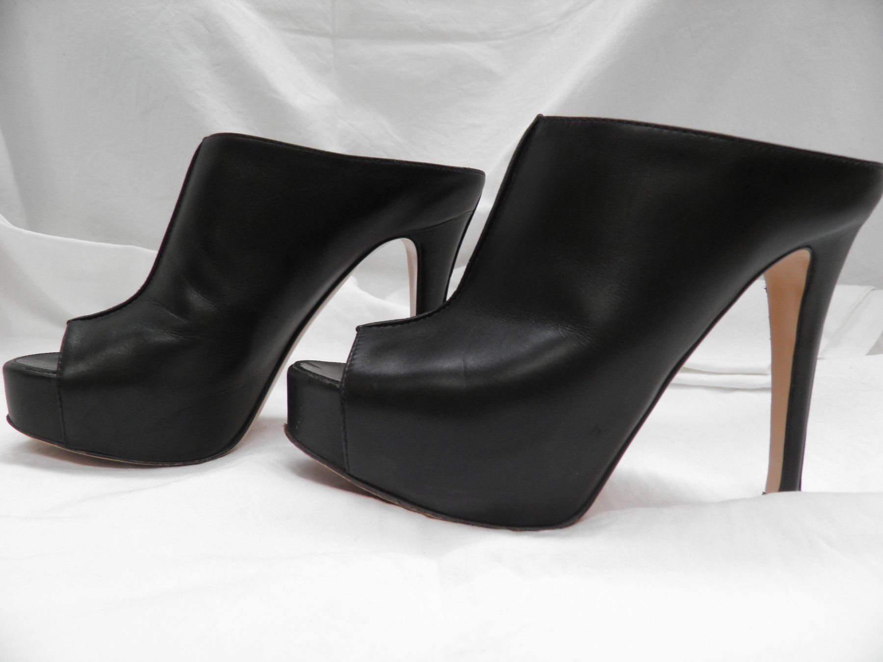 Gianvito Rossi Scarpe da donna: Pantolette GIANVITO ROSSI, Gr. 37 – Usato da Rüti ZH venduto da corvus-corvus 2